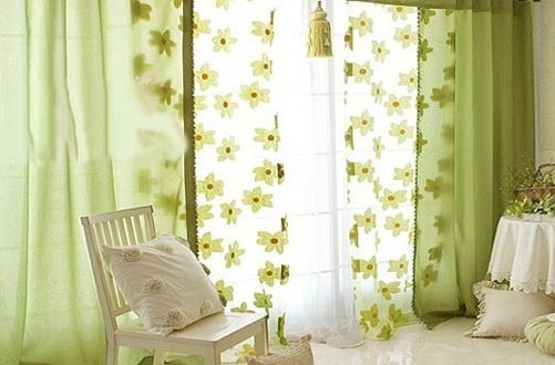 選擇窗簾色調(diào)有講究，炎炎夏日給你不一樣的清涼
