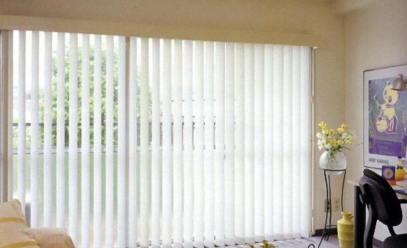 百葉窗選擇有竅門，應與墻壁色相搭配