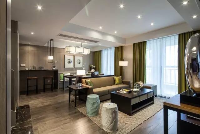 漲姿勢(shì)||客廳窗簾這樣搭配才有面兒 漲姿勢(shì)||客廳窗簾這樣搭配才有面兒