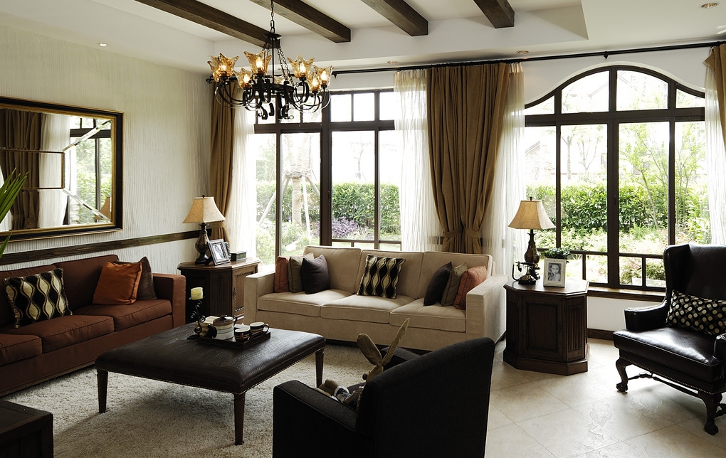 選對(duì)布藝窗簾，讓你的家更美